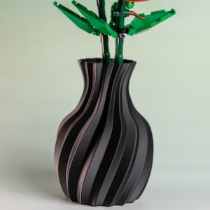 Modern Small Vase for Lego Flowers – 3D Printed Minimalist Decor, Insert for Brick Flowers, Gift for Lego Lovers
