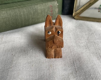 Tiny Vintage Carved Wooden Scotty or Terrier Dog Trinket