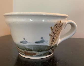 Signed Jan Mann 1986 Pottery Bowl Mug - Hand-painted Ducks