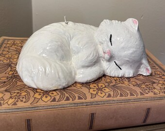 Vintage Liz Eakes Cat Candle - Bavarian Art Wax of Virginia - Sleeping Kitten Decor