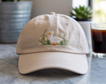 Premium Embroidered Goose Dad Hat – Cute Silly Goose Cotton Cap – Adjustable Nature Lover Gift for Bird Fans