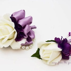 White Lavender Purple Real Touch Rose Wedding Boutonniere Wedding Corsage with Pearls Plum Purple Ribbon Mother Father Flowers Prom Corsage