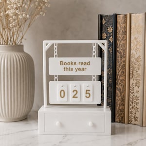 Buchzähler „Books Read This Year“ | 3D gedruckter Book Tracker | Handbemalt in Gold | Bücherzähler | Lesezähler | Geschenk für Leser