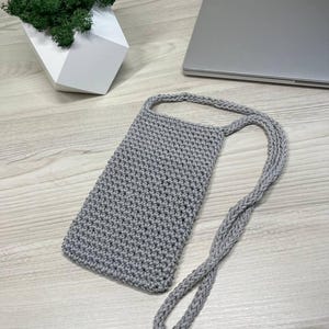 Handmade  Crochet Phone Bag – Minimalist  Crossbody Phone Case – Lightweight Shoulder Pouch – Gift for Her