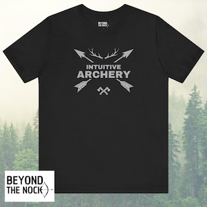 Camiseta unisex de tiro con arco, tiro con arco intuitivo, diseño elegante de tiro con arco, regalo de arquero, camiseta amante del tiro con arco, ropa de arquero, tiro con arco