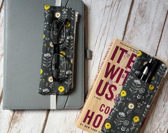 Gray Pen Pouch with Wildflowers: Zippered Cotton Journal Accessory