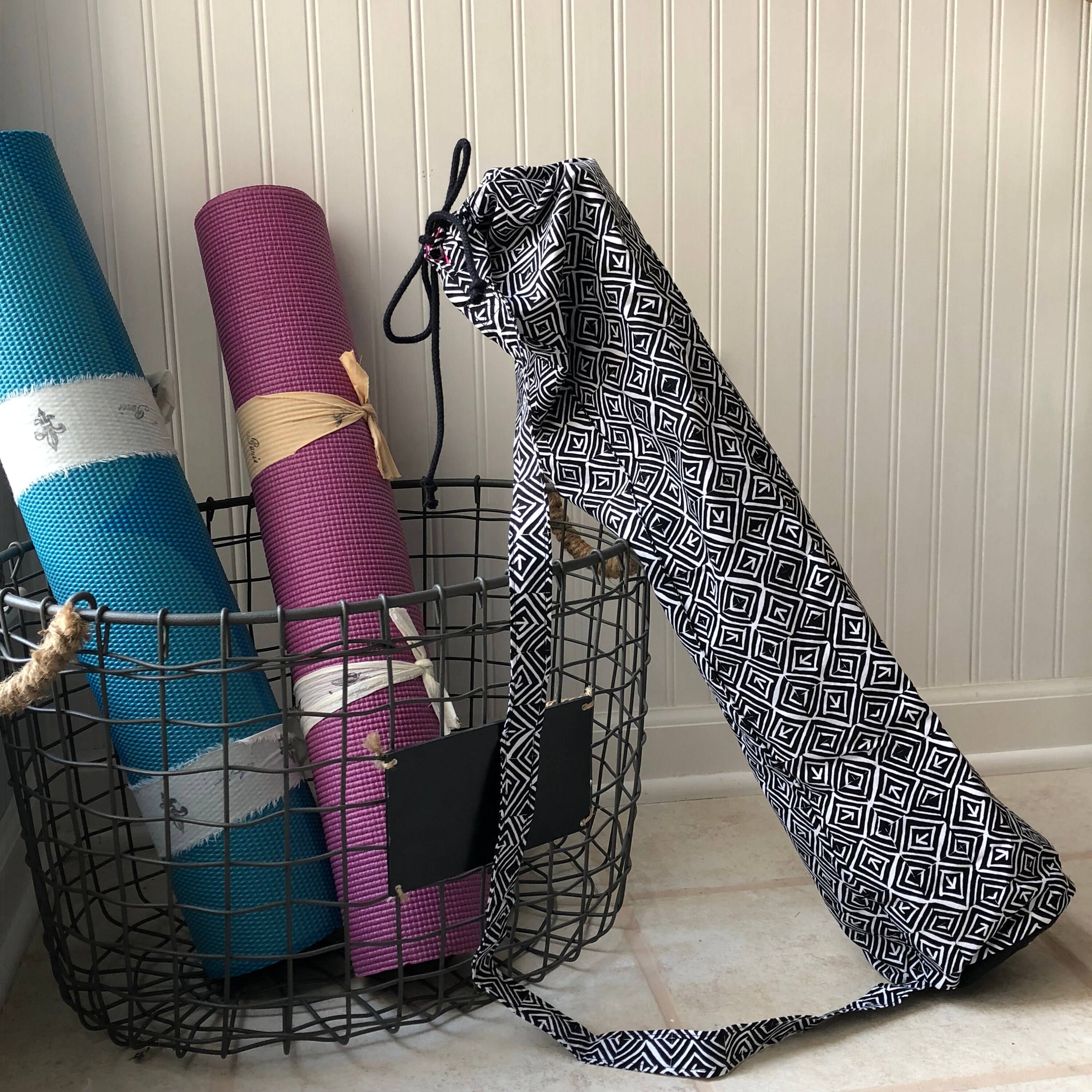 Black Yoga Mat Bag Yoga Mat Carrier with Strap Yoga Gift Etsy
