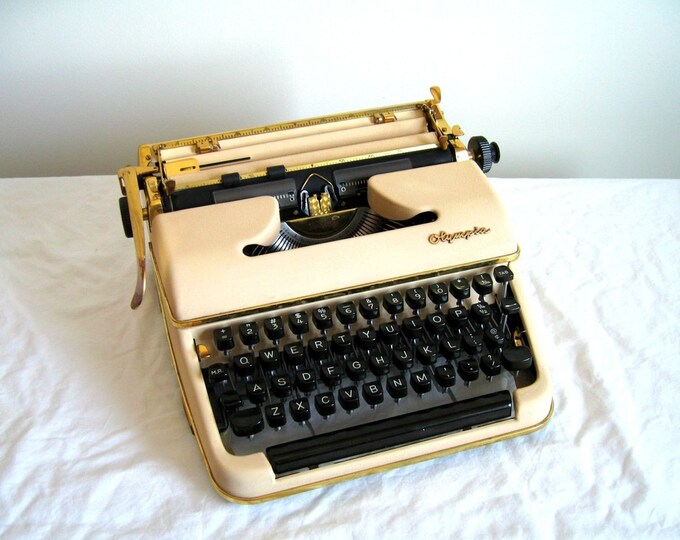 Rare Vintage Goldplated Olympia SM3 Typewriter Adelaide Etsy