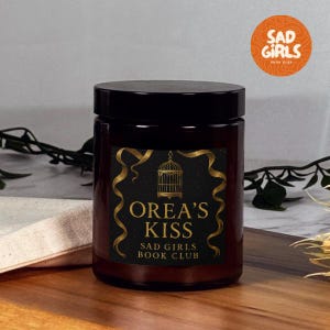 Orea's Kiss Plated Prisoner Inspired Bookish Candle | Raven Kennedy, Auren, Slade Ravenger, Reader Gift, Gild, Gleam, Goldfinch, Glow