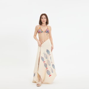 Handmade Organic Muslin Cotton Fish Print Sarong Wrap – Eco-Friendly Double Layer Beach Pareo for Summer and Resort Wear