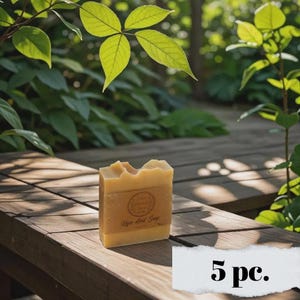 Handmade Kojic Acid Soap Bar: Turmeric, Shea Butter & Citrus