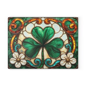 Shamrock Charcuterie Board, Irish Stained Glass Cutting Board, Irish Heritage Gift, St. Patricks Day Cheese Board, Fun Irish Kitchen Decor