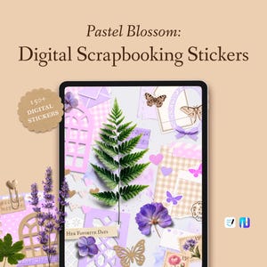 Könnte beinhalten: Ein digitales Tablet zeigt eine Sammlung digitaler Scrapbooking-Aufkleber mit Pastellthema. Die Aufkleber umfassen Schmetterlinge, Blumen und dekorative Elemente in Lila-, Rosa- und Grüntönen. Der Text auf dem Bild lautet "Pastel Blossom: Digital Scrapbooking Stickers."