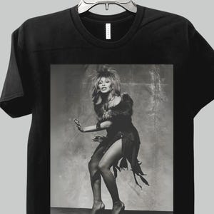 Tina Turner T-Shirt: Retro 80s 90s Rock Concert Graphic Tee