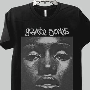 Grace Jones T-Shirt | 70s 80s Disco Icon Graphic Tee | Art Pop Vintage Style Shirt | Music Fashion Legend Gift | Retro Club Culture Top Gift