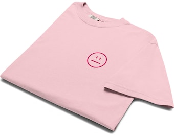 Geborduurd shirt met blij gezicht, shirt met smiley, retro T-shirt met smiley, geborduurd T-shirt, aangepast shirt, blij gezicht comfort kleuren T-shirt