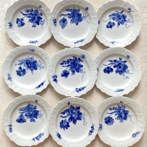 Price is for 1 Plate. First Class Royal Copenhagen Assorted Curved Blue Flower 17 cm Diameter Collectible No. 1625 Large Cake/Side Plate