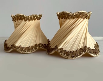 SET OF 2 Champagne Cream Delicate Fabric Swirl PETITE Lamp Shades with Decorative Metallic Trim. Beautiful Vintage with Clip on Frame