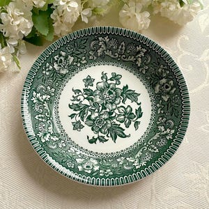Tazón para sopa/ensalada Westminster Wood & Sons, verde oscuro, de 19 cm de diámetro. Fajance inglés blanco roto, pieza coleccionable muy rara. ¡Tiene un defecto visible!