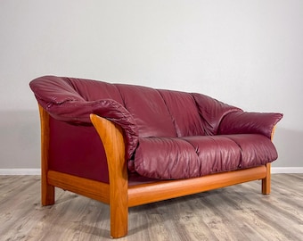 Scandinavian Ekornes Stressless Oslo Leather and Teak Loveseat