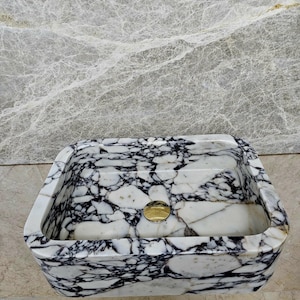 Handgefertigte Calacatta Viola Marmor Waschbecken: Wand Waschbecken
