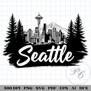 Può includere: Grafica in bianco e nero dello skyline di Seattle, inclusa la Space Needle e una montagna, incorniciata da pini. La parola "Seattle" è scritta in un carattere stilizzato. Design digitale.