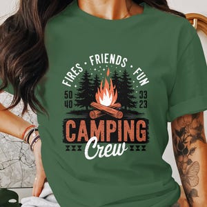 Camping Crew Png File di stampa a sublimazione Outdoor Adventure Crew Grafica PNG Famiglia Campeggio Viaggio Clipart PNG Gruppo Campeggio Design Png Download