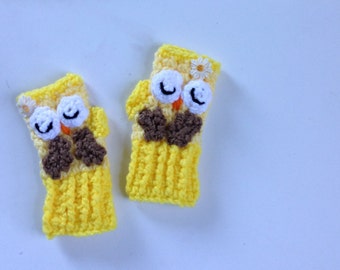 Bright Yellow Owl Gloves , Child's Fingerless , Crochet Gloves, Kid's Winter Gloves