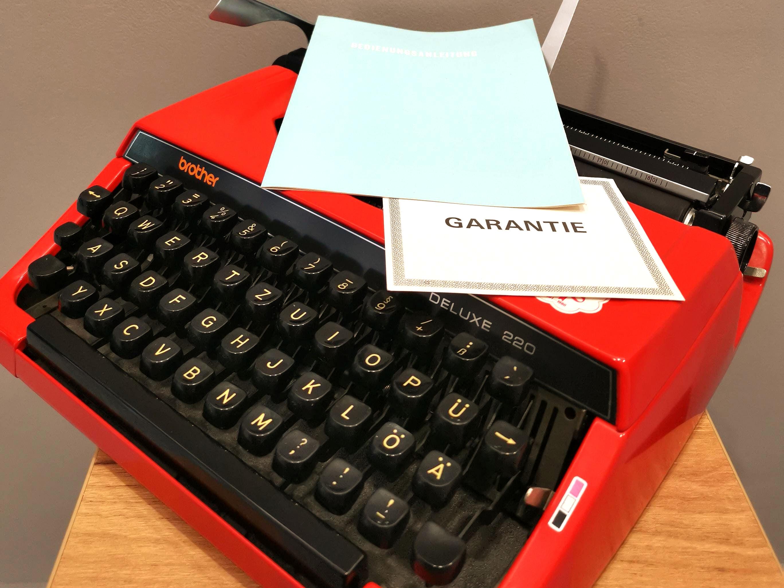 Typewriter Brother Deluxe 220 タイプライター 【公式通販】