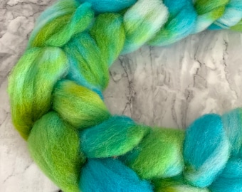 Spinning Fibre Whiteface Woodland Hand Dyed 100g in Shades of Turquoise and Green.