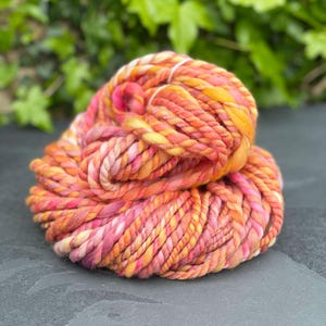 Handspun Merino Yarn, Chunky Hand Dyed Yarn for Knitting or Weaving in Pink Orange Yellow, 2 Ply Yarn, Thick and Thin Yarn