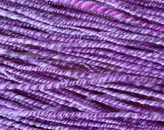 Bluefaced Leicester / Silk / Flax Linen Handspun Yarn | Soft Lilac