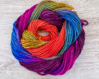 Handspun Corriedale Yarn Single Ply Thick and Thin Bulky Yarn Hand Dyed in Dark Rainbow