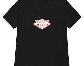 Camiseta de cuello en V "Bienvenido a Vie-Ay-Gus", cuello en V relajado para mujer