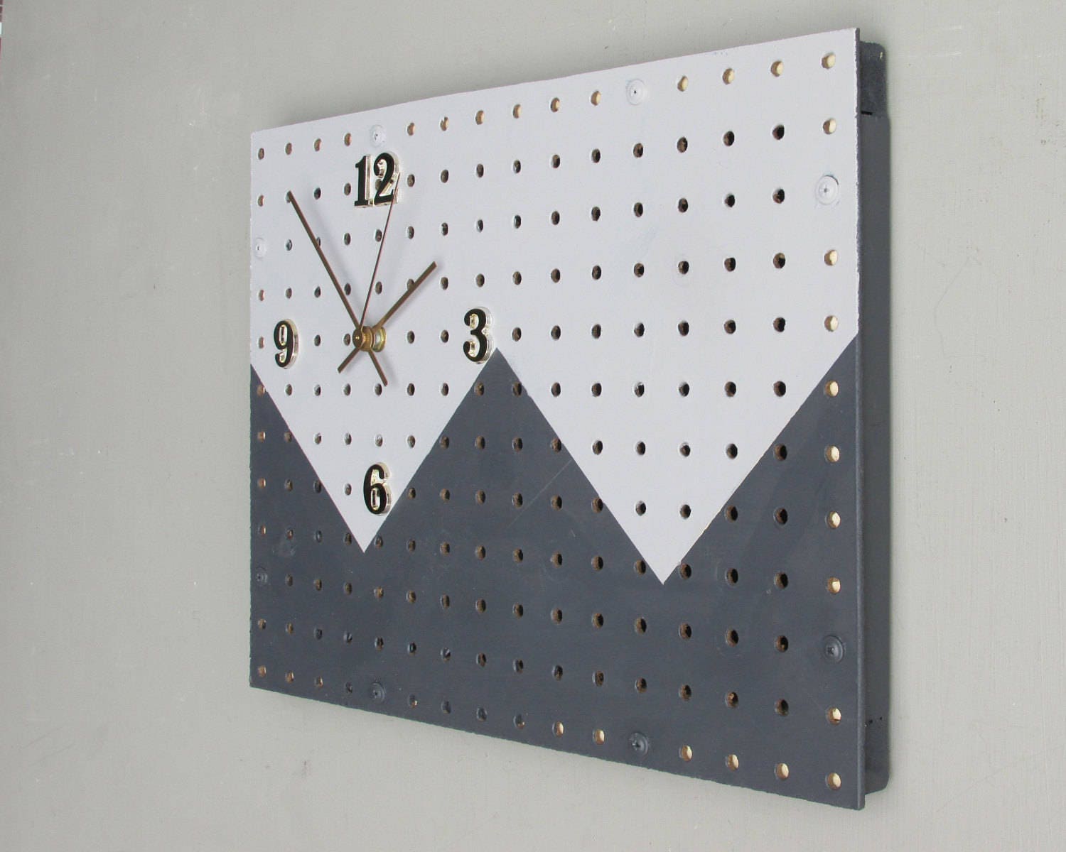 Pegboard organizer /clock charcoal/mushroom ZigZag Etsy
