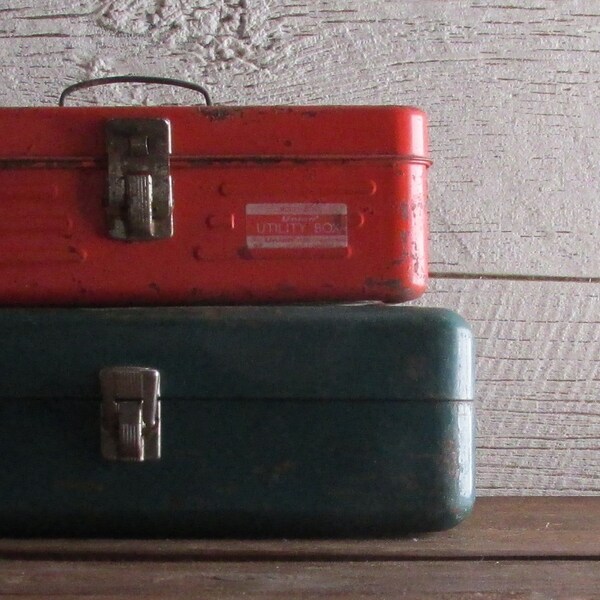 Vintage red-green metal boxes - 2 Boxes -  home decor