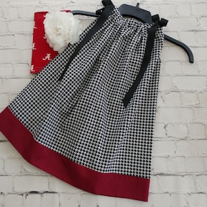 Girls Houndstooth and Burgundy Pillowcase Dress, Toddler Pillowcase Dress, Girls Dress, Game Day Dress, Alabama Dress, Baby Dress