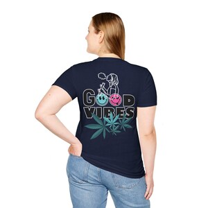 Camiseta informal con buenas vibras / Camiseta gráfica unisex, regalo genial para amigos, perfecta para festivales, días de verano, vibra positiva