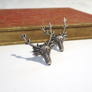 Antiqued Silver Deer Cuff Links - stag Cufflinks - Buck cuff links - Hunting - Gifts for Him - Wedding - Reindeer cuff links Christmas