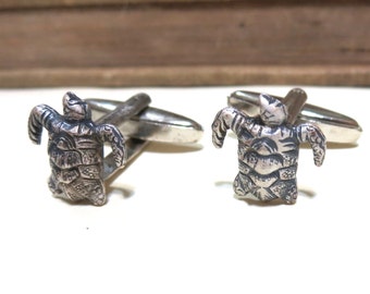 Antique Silver Tiny Sea Turtle Cufflinks - Green  - Antiqued Silver Cuff Links - Beach Wedding Ocean  Soldered