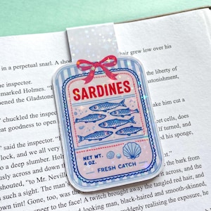 Sardines Magnetic Bookmarks, Holographic Mediterranean Bookmark, Sardines In Can Coastal Aesthetic, Cute Summer Gift for Book Lover