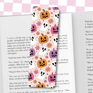 Double-sided spooky bookmarks with skulls, pumpkins and pastel ghosts