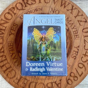 Cartes de tarot des anges de Doreen Virtue et Radleigh Valentine - 2004 Hay House - Scellées en usine, épuisées
