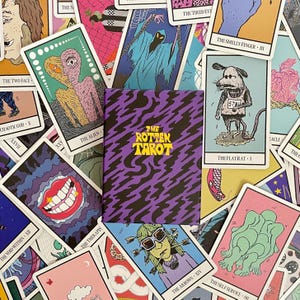 The Rotten Tarot de Jody Barton | Edição Kickstarter | Baralho Oráculo Novo e Lacrado | Tarô de Humor Negro | Cartas de Tarô Indie