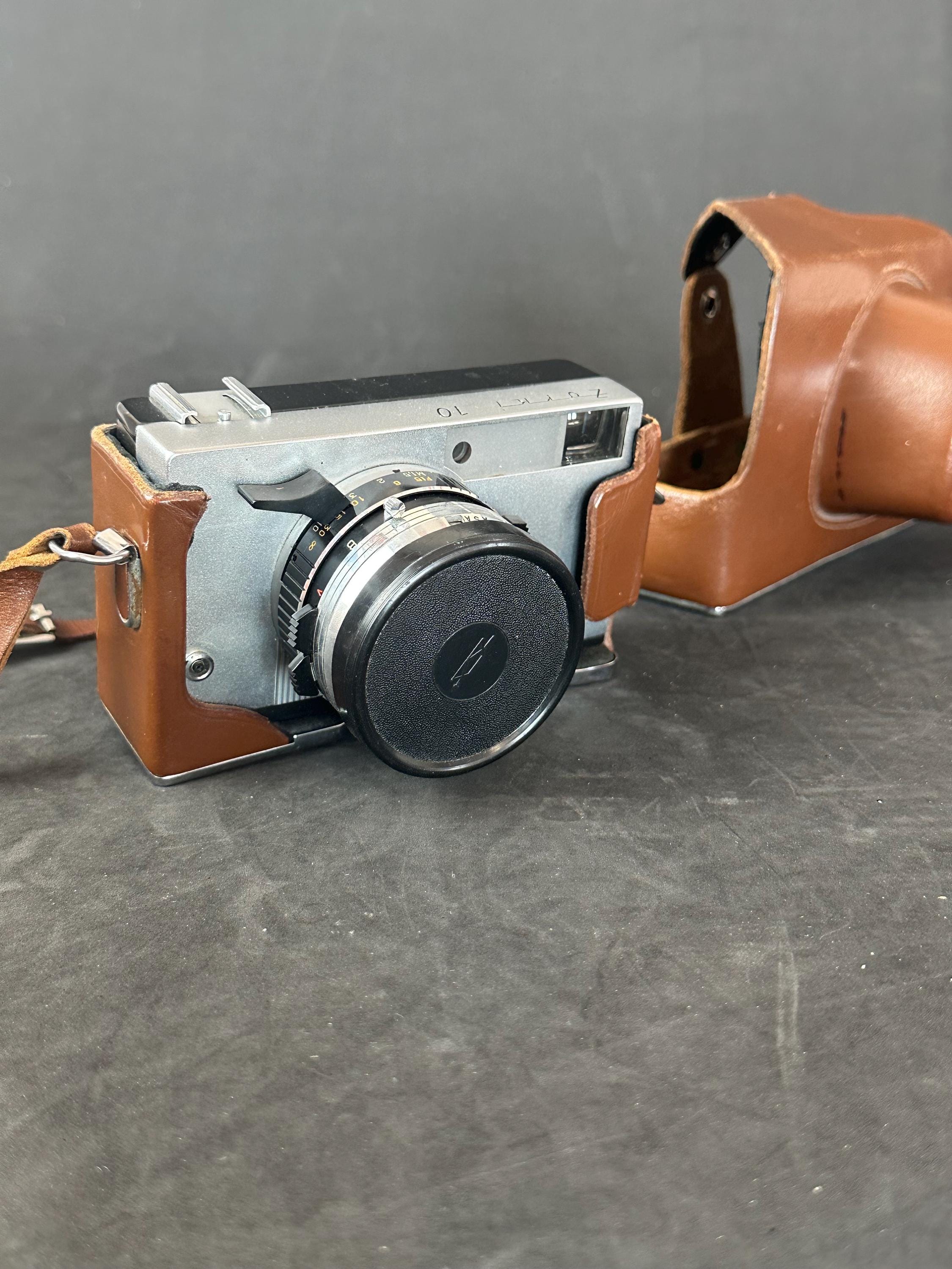ロシアフィルムカメラ　セット 71QvvF55r7L._UF350,350_QL50_.jpg