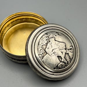 Antique Silver Pastoral Trinket Snuff Box