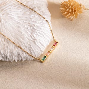 Baguette Birthstone Halskette, Benutzerdefinierte Familie Birthstone Halskette, personalisierte Charm Schmuck, Oma Geschenk, Geburtstagsgeschenk, Mutter Geschenk