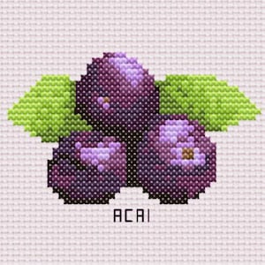 Op de afbeelding: Kruissteekpatroon van drie paarse acai-bessen met groene bladeren en het woord "ACAI" eronder.