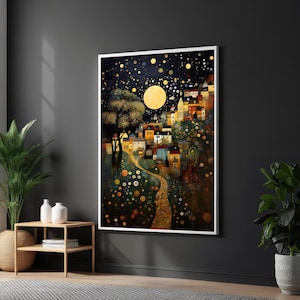 Tela di villaggio con notte stellata, paesaggio urbano illuminato dalla luna, arte ispirata a Klimt, design di tela per arte murale, decorazione pronta da appendere