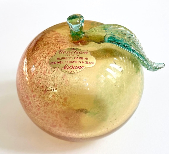 Alfredo Barbini Murano Glass Fruit Venetian Gold Speckled Apple Sculpture Made in Italy